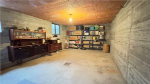 FRAZIONE VALENZANI -CASA INDIPENDENTE CON GIARDINO