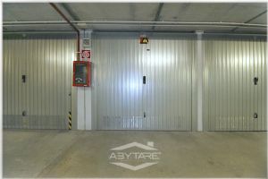 Box auto vendita Torino Piazza Guala