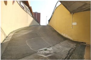 Box auto vendita Torino Piazza Guala