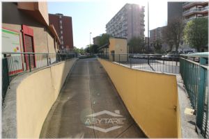 Box auto vendita Torino Piazza Guala