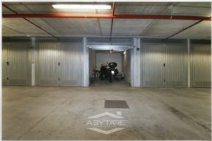 Box auto vendita Torino Piazza Guala