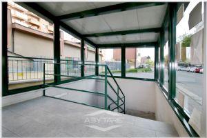 Box auto vendita Torino Piazza Guala
