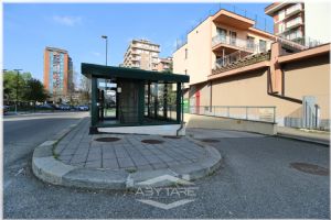 Box auto vendita Torino Piazza Guala