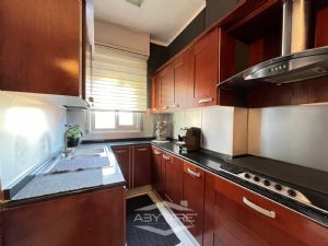 Trilocale ristrutturato piano alto Nichelino centro
