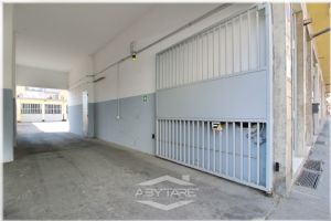 Magazzino Vendita Torino Via C.Riccio 21