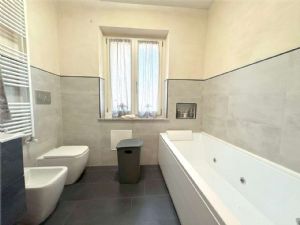 VALGERA – CASA INDIPENDENTE SU DUE LATI, CLASSE A4