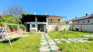 Casa semindipendente