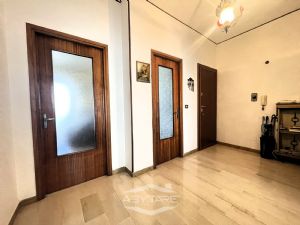 Trilocale di ampia metratura zona Superga