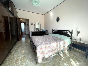Trilocale di ampia metratura zona Superga