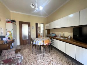 Trilocale di ampia metratura zona Superga