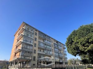 Trilocale di ampia metratura zona Superga