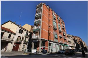 4 Locali centro Nichelino Via Torino