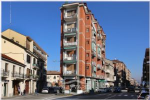 4 Locali centro Nichelino Via Torino