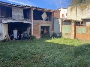 Rustico da ristrutturare a Viarigi (AT)
Abytare pr...