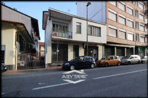 Trilocale indipendente in vendita Nichelino via Torino