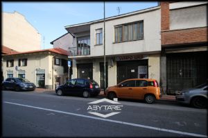 Trilocale indipendente in vendita Nichelino via Torino