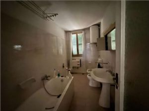 Cascina Indipendente con Terreno a Valmaggiore