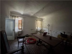 Cascina Indipendente con Terreno a Valmaggiore