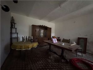 Cascina Indipendente con Terreno a Valmaggiore