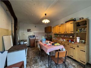 ROCCA D’ARAZZO (AT) – CASCINA LIBERA SU 4 LATI