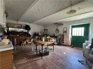 ROCCA D’ARAZZO (AT) – CASCINA LIBERA SU 4 LATI