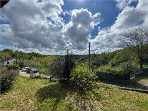 ROCCA D’ARAZZO (AT) – CASCINA LIBERA SU 4 LATI