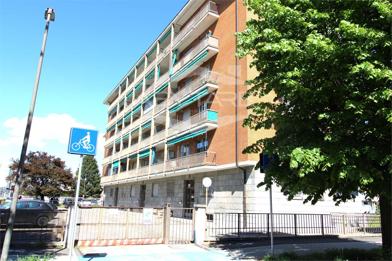 BEINASCO ZONA MADONNINA BILOCALE LIBERO SUBITO