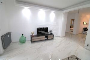 FORNACI QUADRILOCALE IN COMPLESSO CON PISCINA