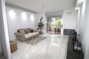 FORNACI QUADRILOCALE IN COMPLESSO CON PISCINA