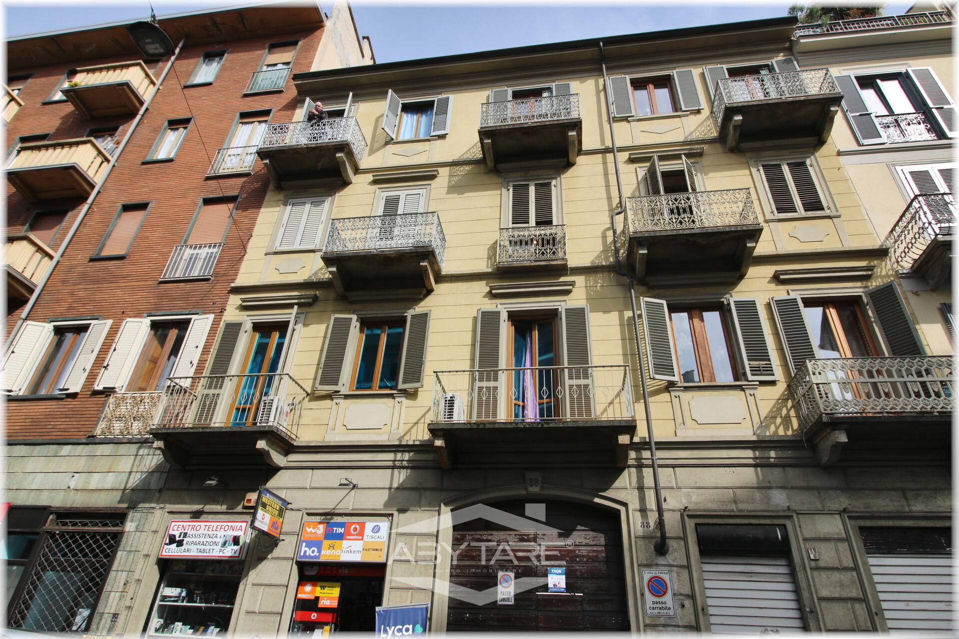 4 Locali vendita Torino C.so Vercelli 88