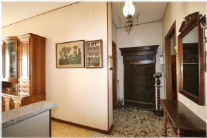 Nichelino: Trilocale Luminoso e Spazioso, Perfetto per la Tua Famiglia!
