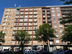 3 LOCALI ZONA LINGOTTO