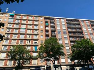 3 LOCALI ZONA LINGOTTO