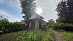 VARIGLIE VILLA PANORAMICA CON AMPIO GIARDINO