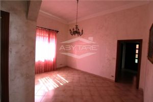 BEINASCO PORZIONE DI BIFAMILIARE AL PIANO TERRENO