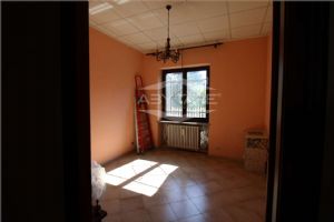 BEINASCO PORZIONE DI BIFAMILIARE AL PIANO TERRENO