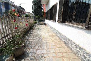 BEINASCO PORZIONE DI BIFAMILIARE AL PIANO TERRENO
