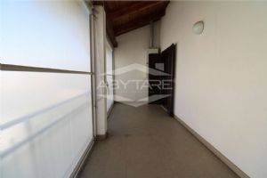 BEINASCO APPARTAMENTO AL PRIMO PIANO CON TERRAZZO