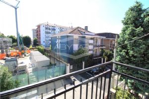 BEINASCO APPARTAMENTO AL PRIMO PIANO CON TERRAZZO