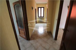 BEINASCO APPARTAMENTO AL PRIMO PIANO CON TERRAZZO