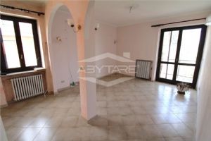 BEINASCO APPARTAMENTO AL PRIMO PIANO CON TERRAZZO