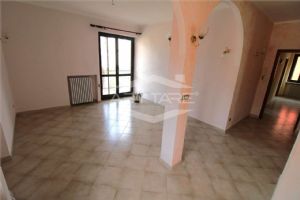 BEINASCO APPARTAMENTO AL PRIMO PIANO CON TERRAZZO