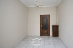 3 locali via Pinelli  - Libero subito!