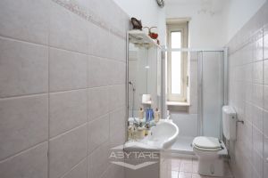 3 locali via Pinelli  - Libero subito!