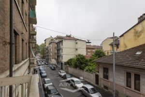 3 locali via Pinelli  - Libero subito!