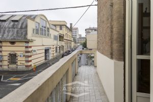 3 locali via Pinelli  - Libero subito!