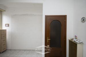 3 locali via Pinelli  - Libero subito!