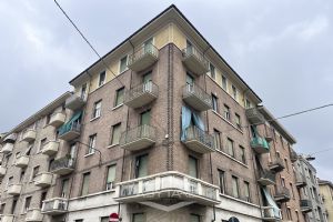 3 locali via Pinelli  - Libero subito!