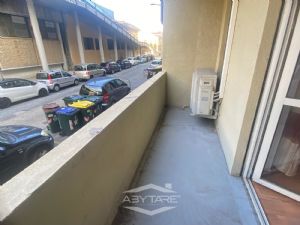 PRESSI PIAZZA CARDUCCI AMPIO 2 LOCALI