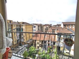 TRILOCALE CON DOPPIA ESPOSIZIONE